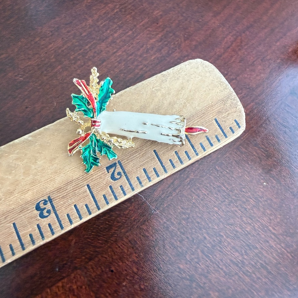 Vintage Christmas Brooch